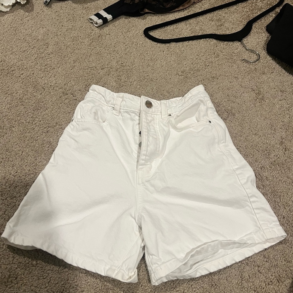 Zara Women's Crisp White Bermudas